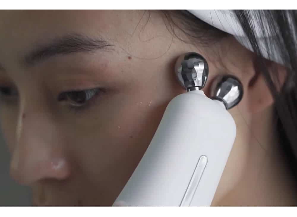VIA rf skin tightening device