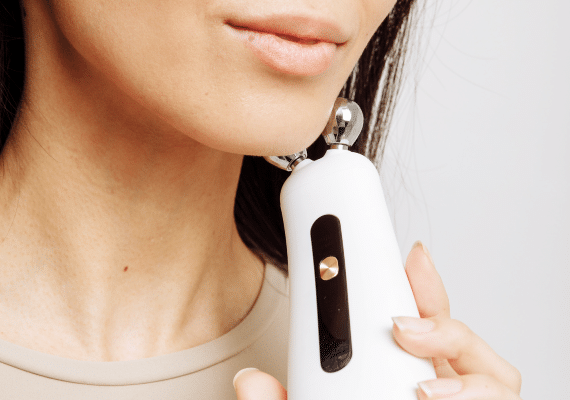 L&L Skin ems skincare